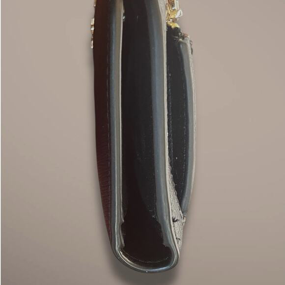 KATE SPADE Saffiano Leather Black Bifold Zip Around Wallet Excellent Condition - Picture 9 of 13